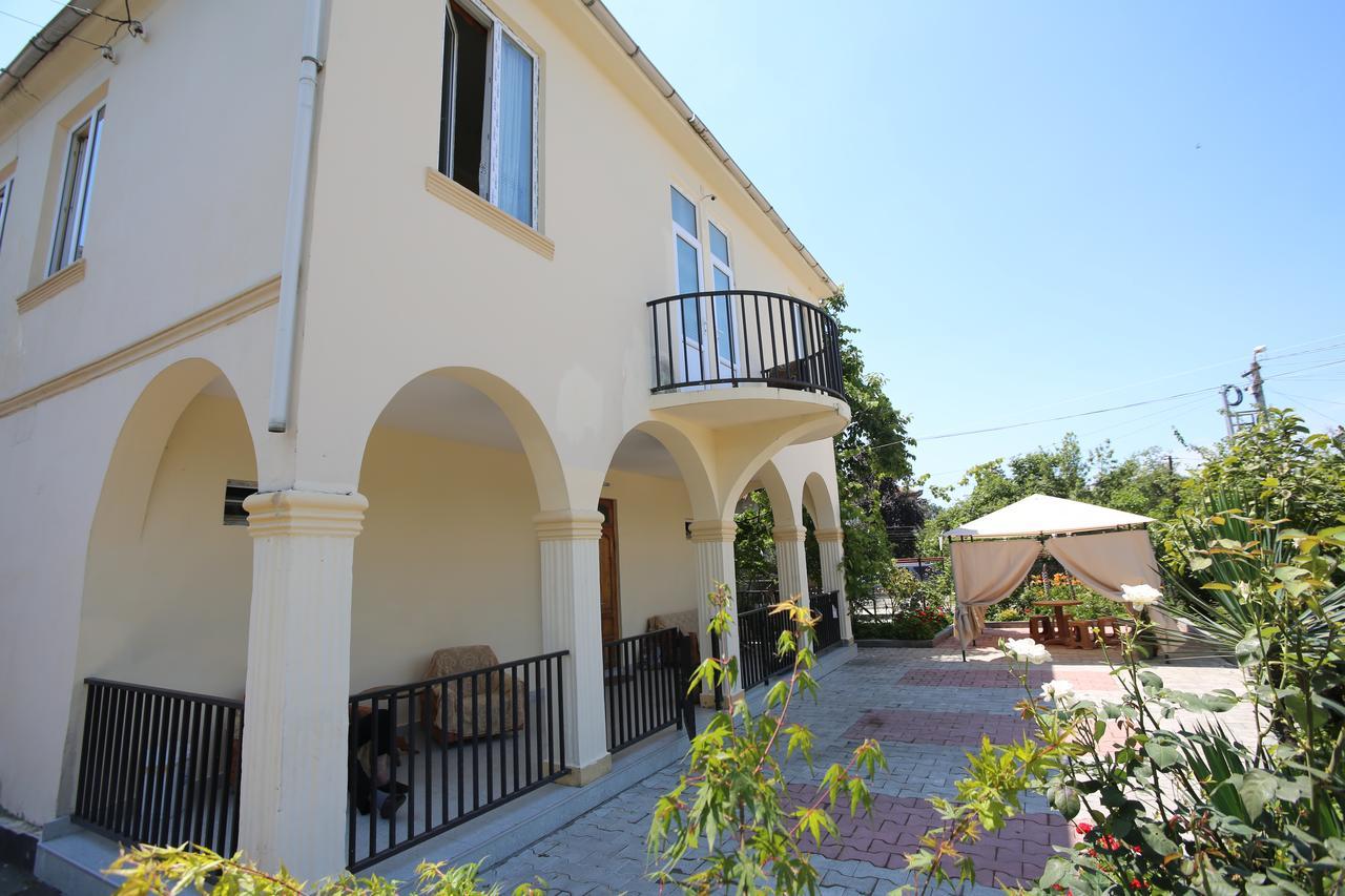 מחינג'אורי Talo'S Guest House מראה חיצוני תמונה